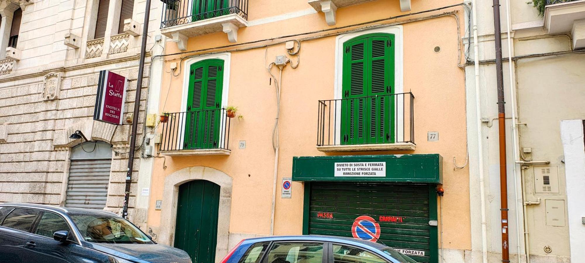 Central Suite Apartment Bari Exterior photo